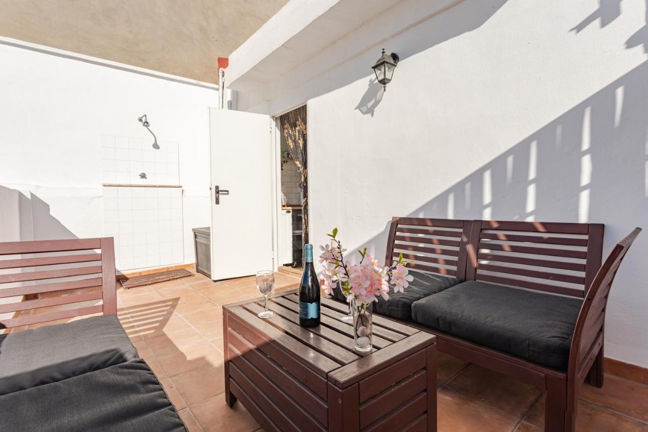 Hostal El Perello, Valencia Bagian luar foto